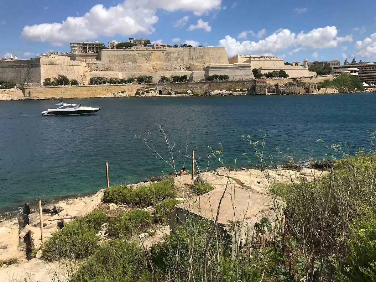 Pilgrim'S Rest Apartments Gzira