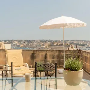 Apartment Penthouse, Valletta